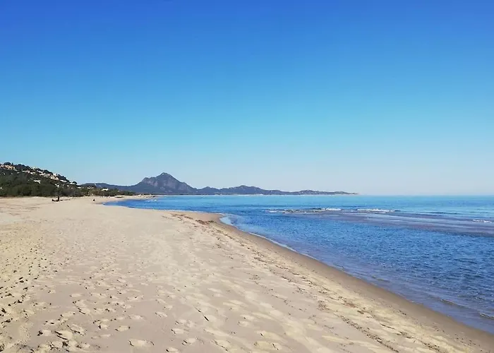 Costa Rei - Casa Vacanza A 200 Mt Dal Mare